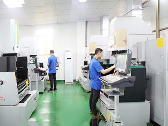 Workshop na výrobu forem