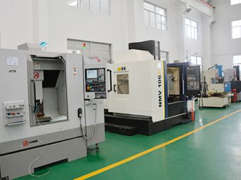 Workshop na výrobu forem