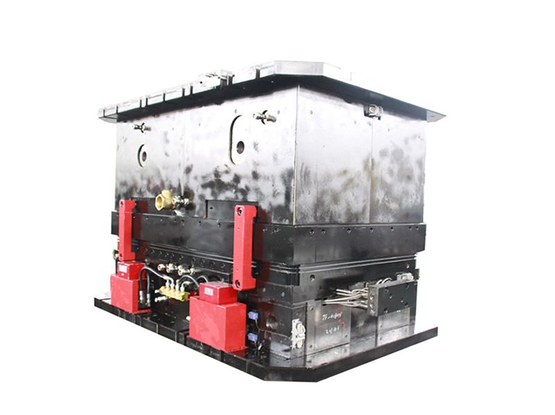 Auto plastová forma